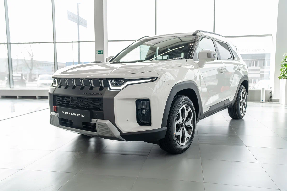 KGM TORRES с автосалона по цене от 4 140 000 рублей