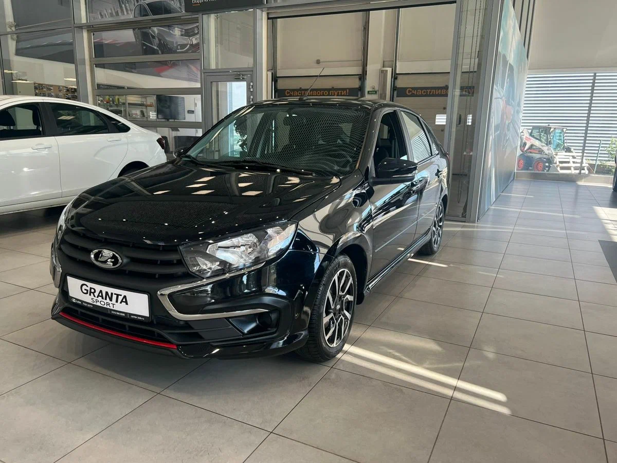 Lada Granta Sportline Лифтбек с салона по цене от 1 341 000 рублей